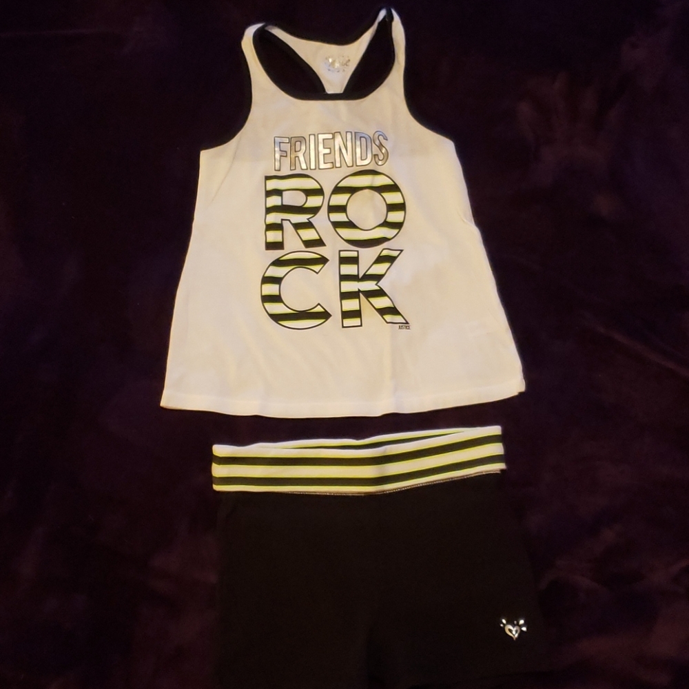 Barely worn! Athletic Set, tank & shorts